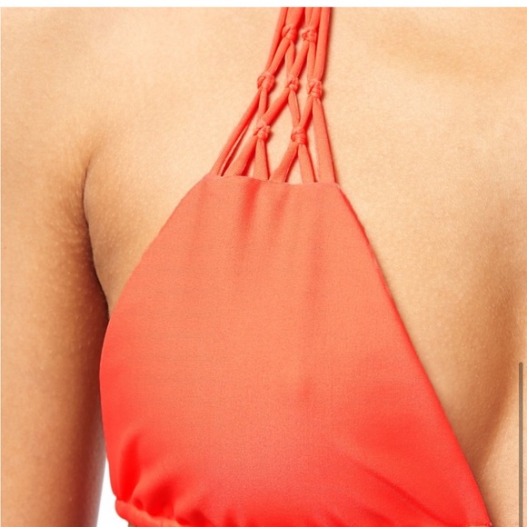 Mikoh Martinique Bikini Top in Seaberry Hot Neon Pink Small